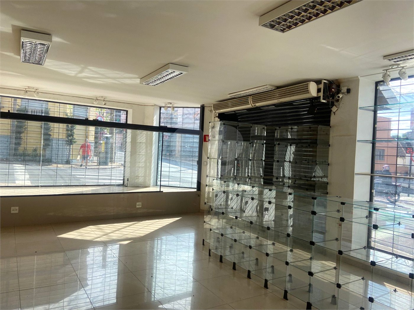 Salão para alugar no Centro, Araraquara, SP