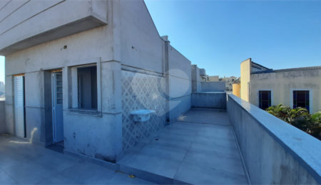 Casa à venda com 2 quartos no condomínio Residencial Luta, São Paulo - SP