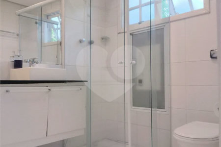 Sobrado à venda com 3 quartos, sendo 1 suíte, em Jardim São Paulo(zona Norte), São Paulo, SP