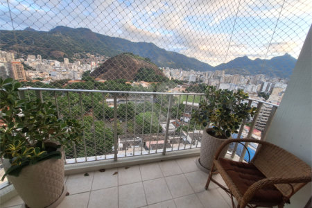 Apartamento à venda com 3 quartos, sendo 1 suíte, em Maracanã, Rio de Janeiro, RJ
