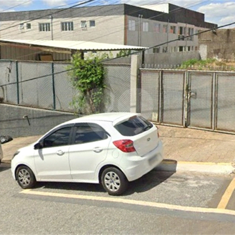 Terreno à venda com 1 suíte em Santa Rosa, Vinhedo, SP