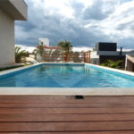 Casa à venda com 4 suítes no condomínio Figueira Garden, Atibaia - SP