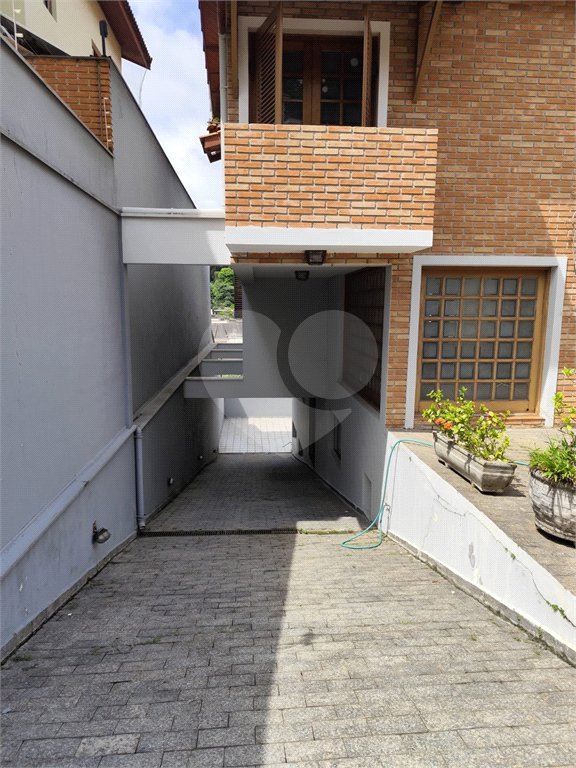 Sobrado à venda com 3 quartos, sendo 1 suíte,  em Horto Florestal, São Paulo, SP