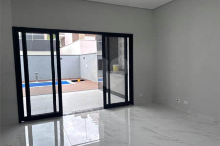 Casa à venda com 3 suítes no condomínio Campos do Conde I e II, Sorocaba - SP
