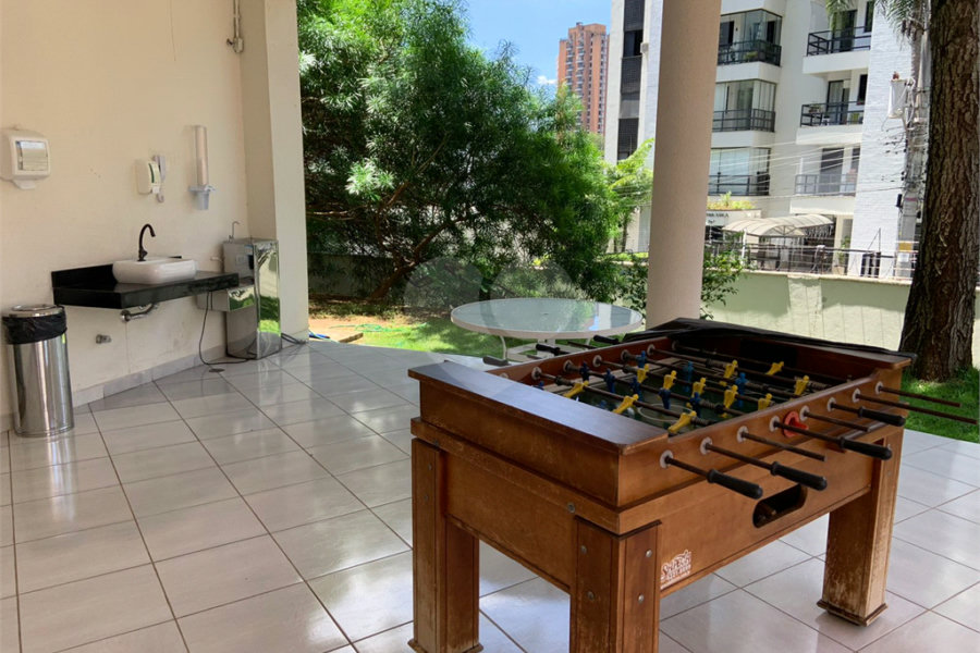 Apartamento à venda ou para alugar com 3 suítes em Morumbi, São Paulo, SP