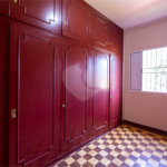 Casa à venda com 4 quartos, sendo 2 suítes, em Perdizes, São Paulo, SP