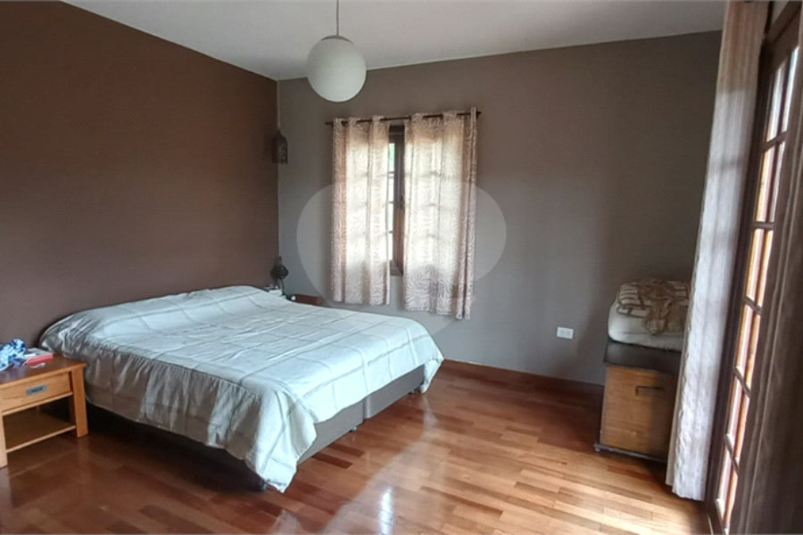 Casa à venda com 4 suítes no condomínio Alpes da Cantareira, Mairiporã - SP