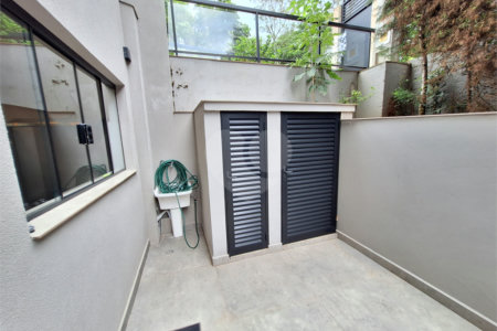 Casa à venda com 7 quartos, sendo 3 suítes, no condomínio Chacaras do Lago, Vinhedo - SP