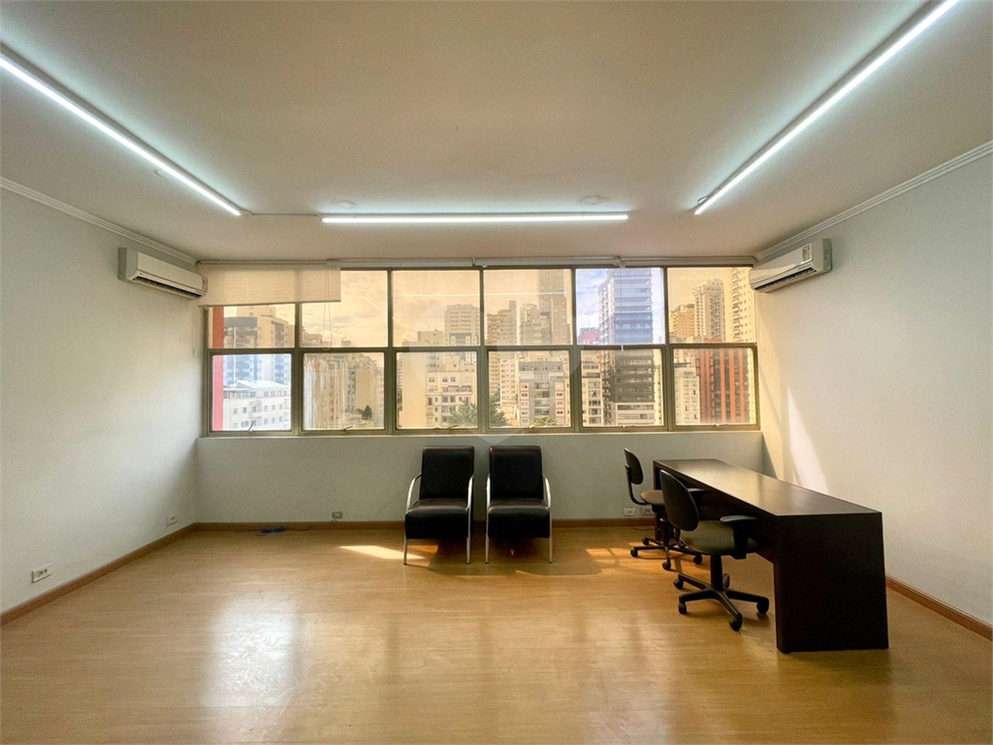 Sala à venda em Pacaembu, São Paulo, SP
