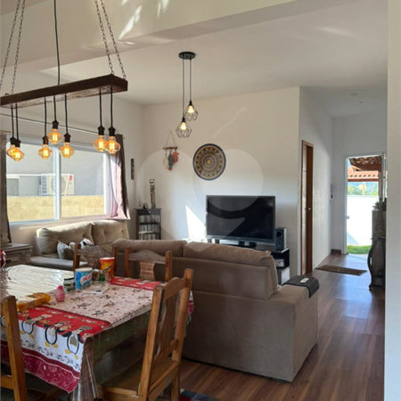 Casa à venda com 3 quartos, sendo 1 suíte, em Portão, Atibaia, SP