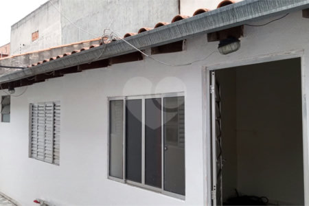 Casa à venda com 4 quartos, sendo 2 suítes,  no condomínio Villagio Colinas do Sol, Sorocaba - SP