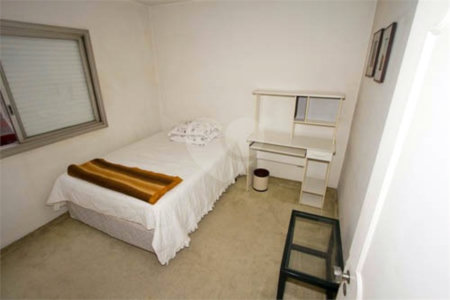 Apartamento à venda com 3 quartos, sendo 1 suíte, em Alto da Boa Vista, São Paulo, SP