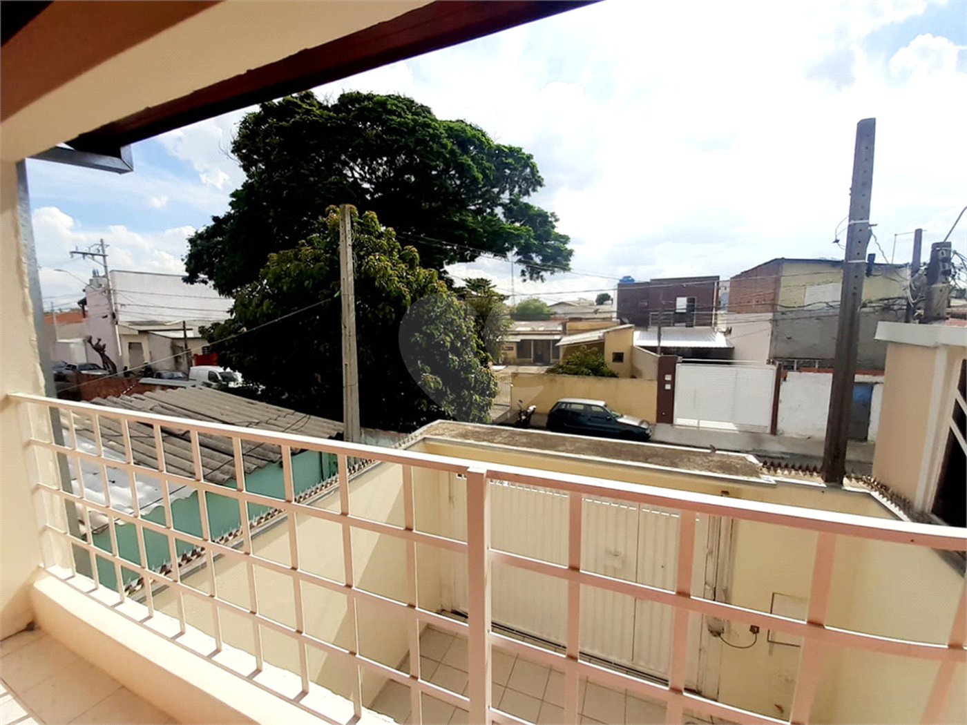 Casa à venda com 3 quartos, sendo 1 suíte,  em Jardim Califórnia, Indaiatuba, SP