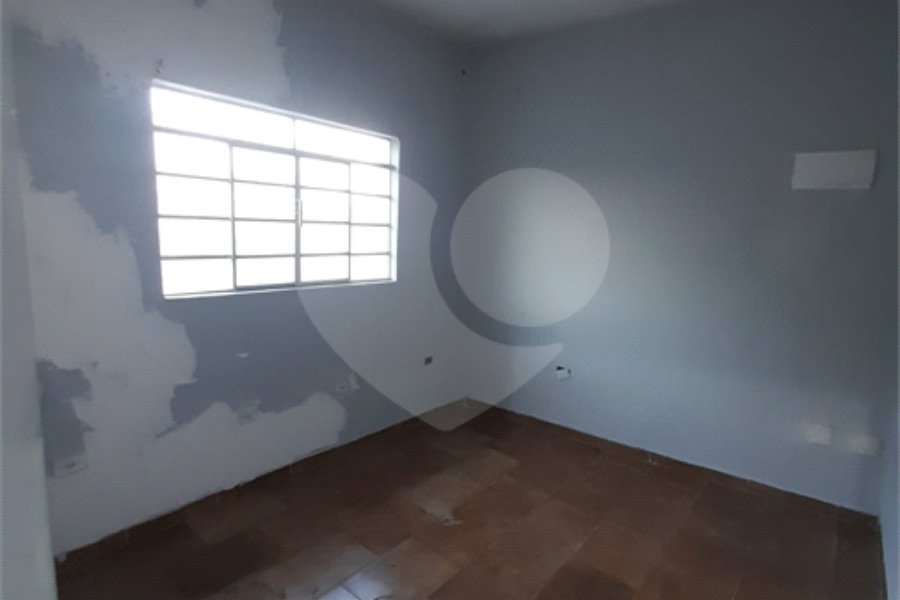 Casa Térrea para alugar com 5 quartos em Campo Limpo, São Paulo, SP