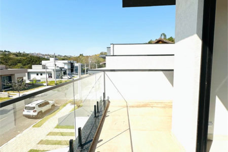 Casa à venda com 3 suítes no condomínio Buona Vitta I, Atibaia - SP