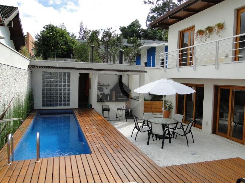 Casa à venda ou para alugar com 4 suítes em Morumbi, São Paulo, SP