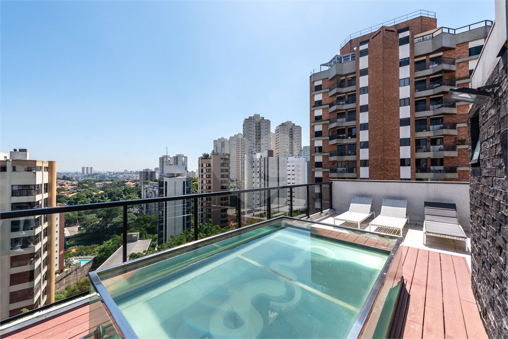 Cobertura à venda com 1 suíte em Vila Suzana, São Paulo, SP