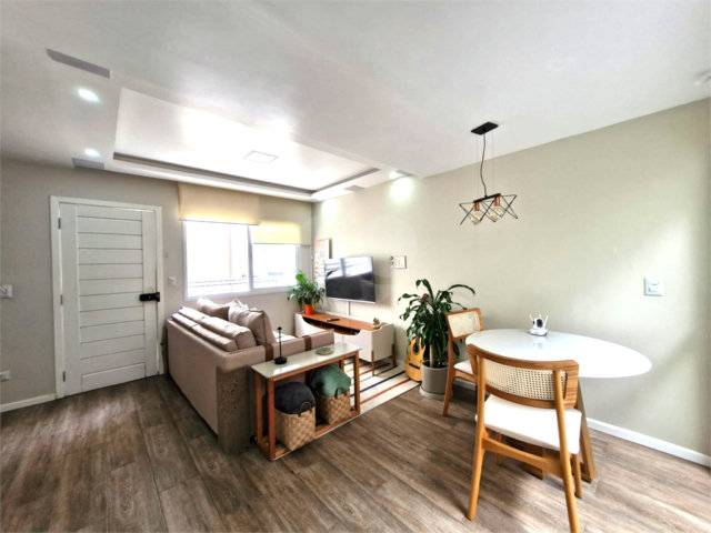 Casa à venda com 2 suítes no condomínio Residencial Living Sabara, São Paulo - SP