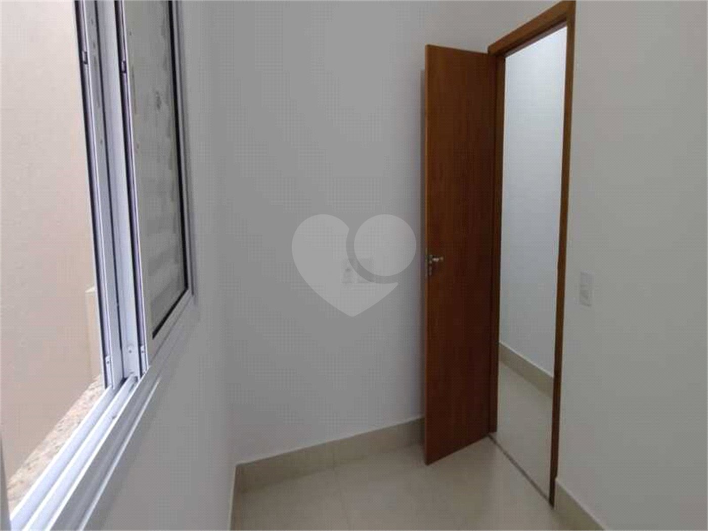 Casa à venda com 2 quartos, sendo 1 suíte, em Parque Residencial Sabiás, Indaiatuba, SP