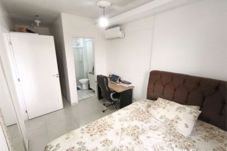 Apartamento Residencial à venda, Vila Matias, Santos - AP0656.