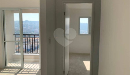 Apartamento à venda com 2 quartos em Vila Galvão, Guarulhos, SP