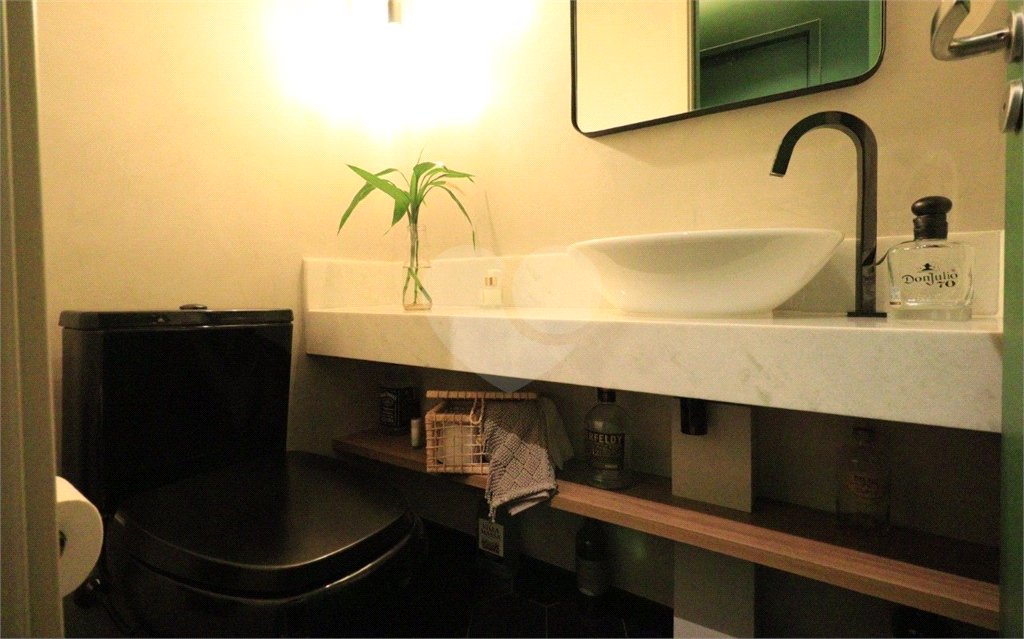 Apartamento à venda com 2 suítes em Indianópolis, São Paulo, SP