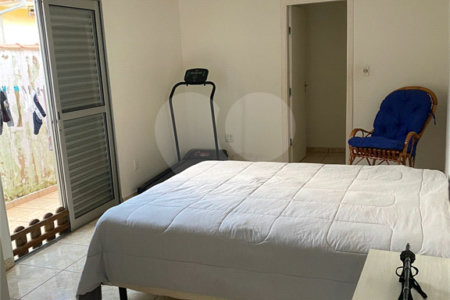 Casa à venda com 4 quartos, sendo 2 suítes,  em Vila Carolina, Itapetininga, SP