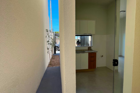 Casa à venda com 2 quartos, sendo 1 suíte,  em Vila Nova, Três Lagoas, MS