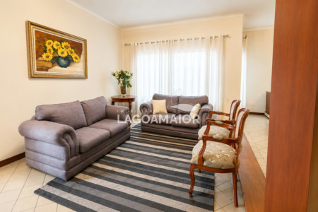 Casa à venda com 3 quartos, sendo 1 suíte, em Santos Dumont, Três Lagoas, MS