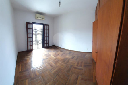 Sobrado à venda com 3 quartos, sendo 1 suíte, em Chácara Santo Antônio (zona Sul), São Paulo, SP