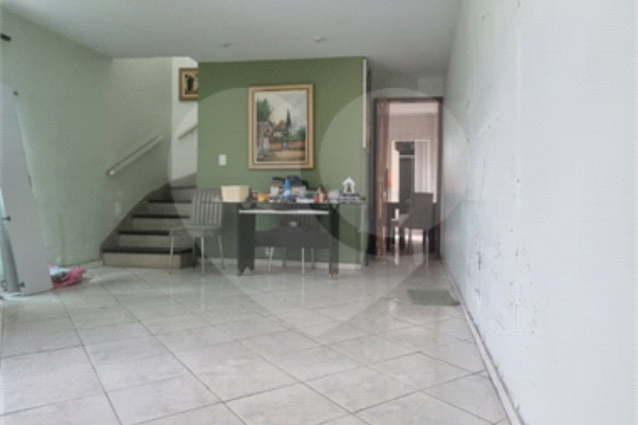 Sobrado à venda com 3 quartos em Vila Gustavo, São Paulo, SP