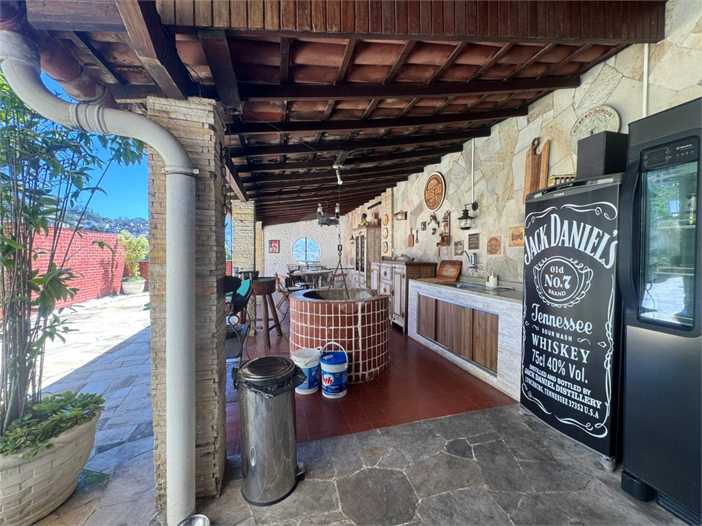 Casa à venda com 3 quartos, sendo 1 suíte,  em Santa Teresa, Rio de Janeiro, RJ