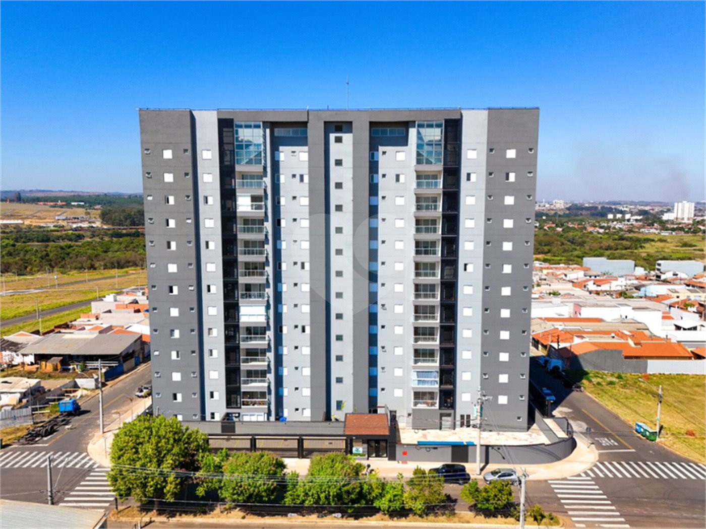 Duplex à venda com 2 quartos, sendo 1 suíte, em Jardim Nair Maria, Salto, SP