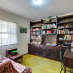 Casa à venda com 4 quartos, sendo 1 suíte,  em Jardim Marajoara, São Paulo, SP