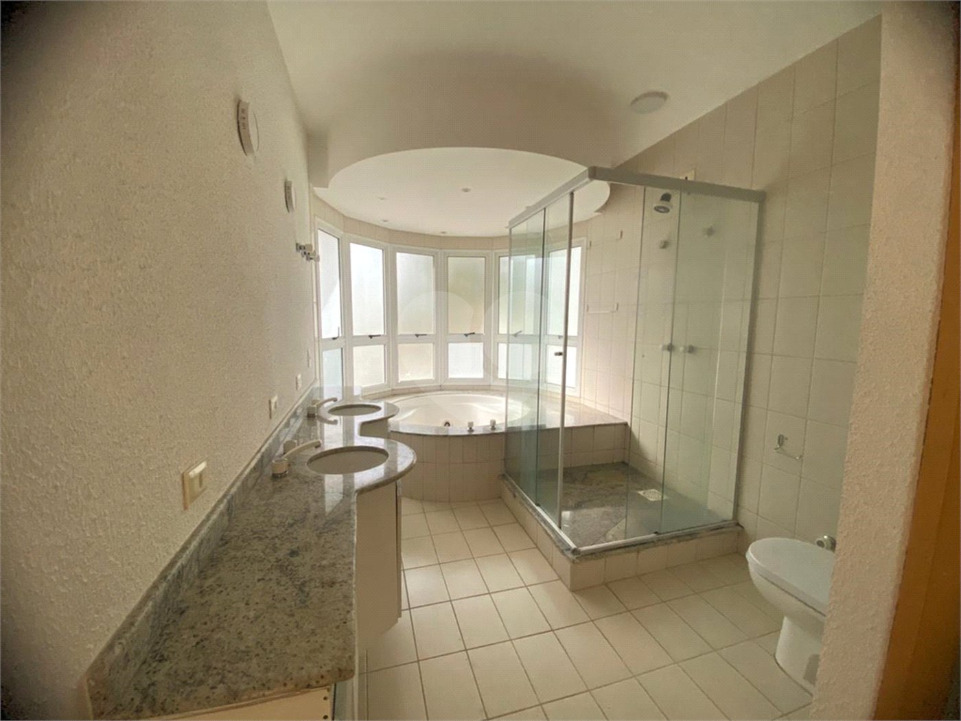 Casa para alugar com 3 suítes no condomínio Angelo Vial, Sorocaba - SP