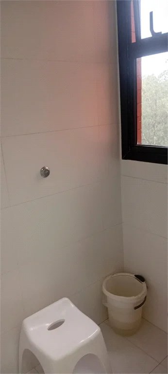 Apartamento à venda com 3 quartos, sendo 1 suíte,  em Vila Andrade, São Paulo, SP