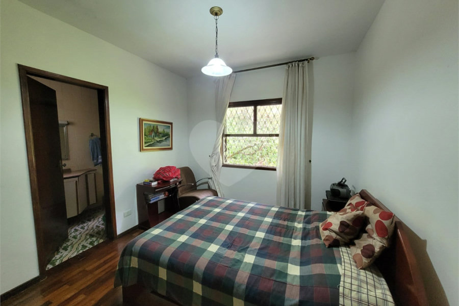 Casa à venda com 4 quartos, sendo 2 suítes,  em Serra da Cantareira, Mairiporã, SP