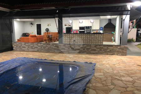 Casa à venda com 6 quartos, sendo 4 suítes,  no condomínio Acmti - Colinas do Mosteiro, Terras de Itaici e Recanto dos Pássaros, Indaiatuba - SP