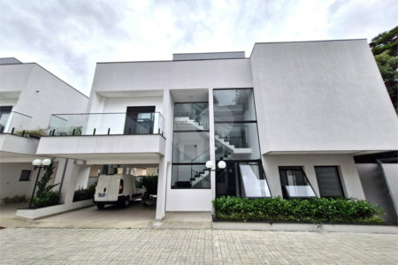 Casa à venda com 4 suítes no condomínio Belvedere Prudência, São Paulo - SP
