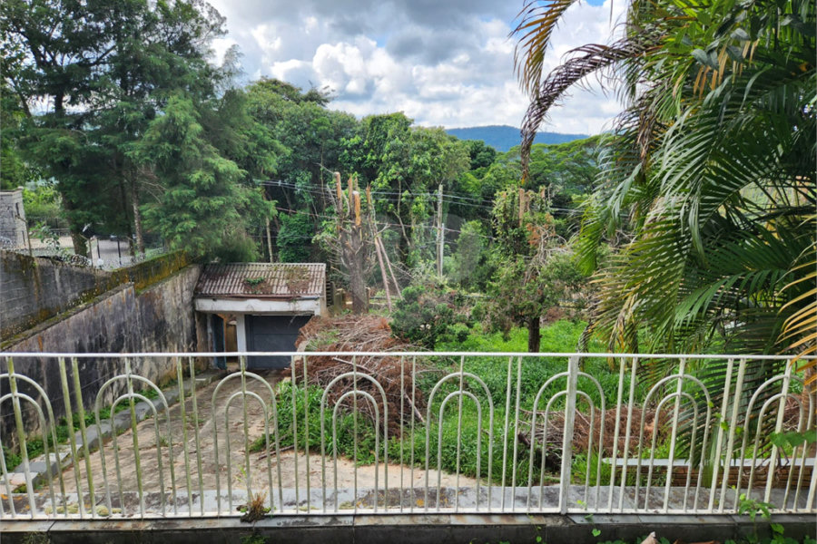 Casa à venda com 4 suítes no condomínio Alpes da Cantareira, Mairiporã - SP