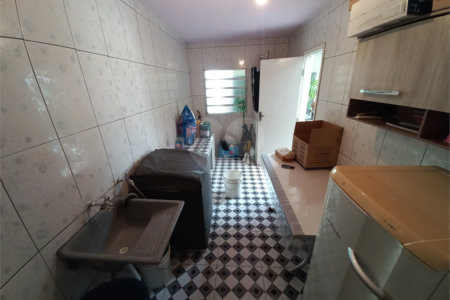 Casa Térrea à venda com 3 quartos em Jardim das Palmas, São Paulo, SP