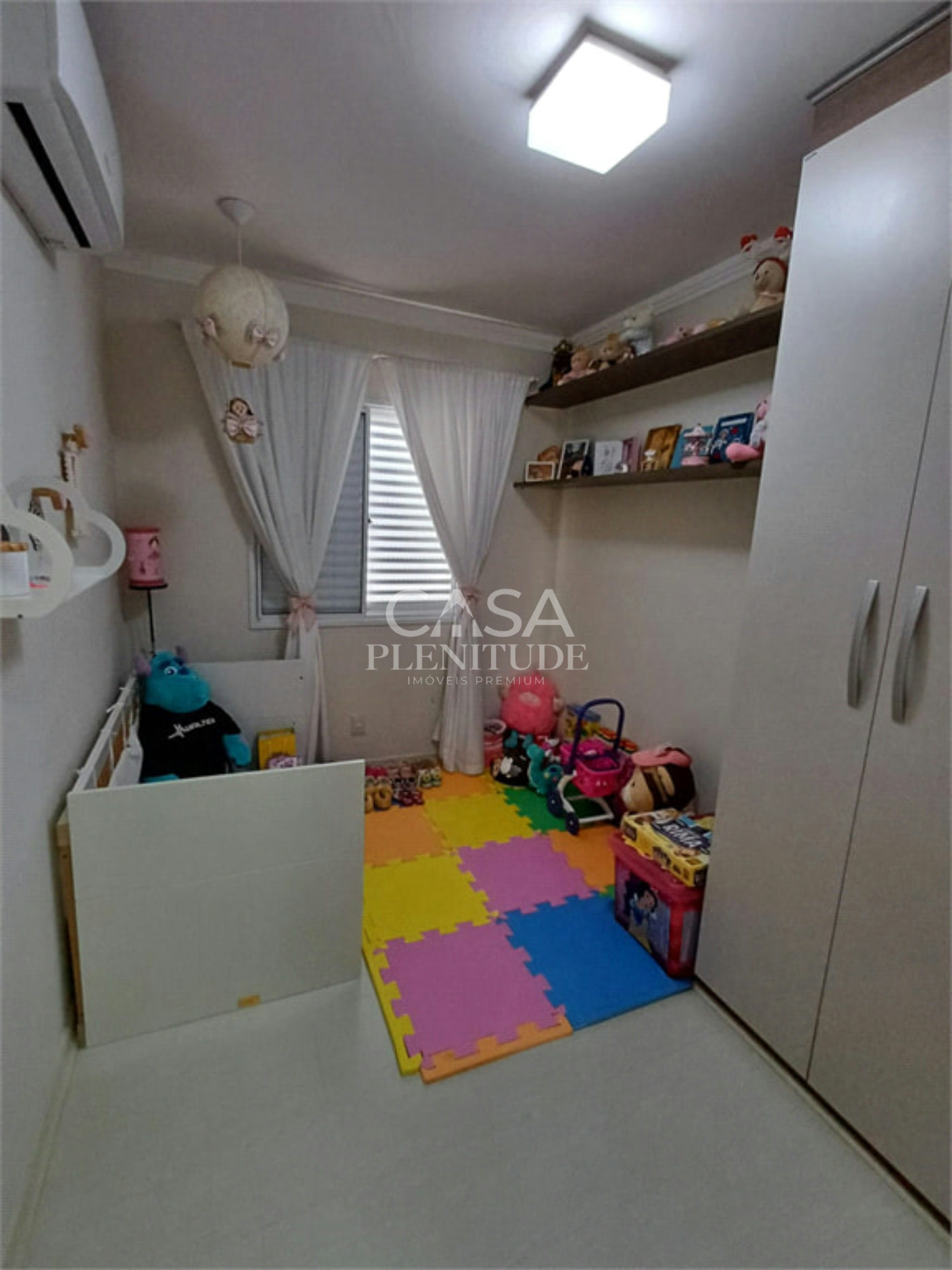 Casa em condomínio à venda com 3 quartos, sendo 1 suíte, em Vila Haro, Sorocaba, SP