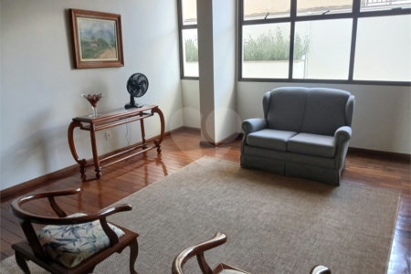 Apartamento à venda com 3 quartos, sendo 1 suíte,  em Vila Redentora, São José do Rio Preto, SP
