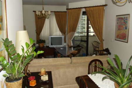 Apartamento à venda com 3 quartos, sendo 1 suíte, em Vila Andrade, São Paulo, SP