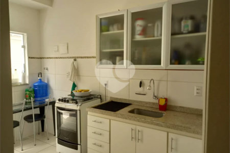 Apartamento à venda com 2 quartos no Centro, Vinhedo, SP
