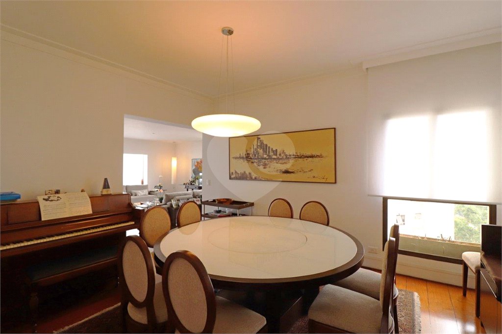 Apartamento à venda com 3 suítes em Vila Suzana, São Paulo, SP