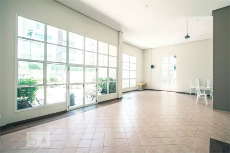 Apartamento à venda com 3 quartos, sendo 1 suíte,  em Vila Romana, São Paulo, SP