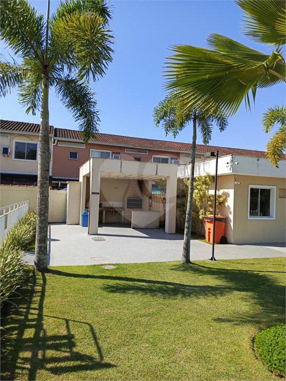 Casa à venda com 3 quartos, sendo 1 suíte, no condomínio Grand Family, Rio de Janeiro - RJ