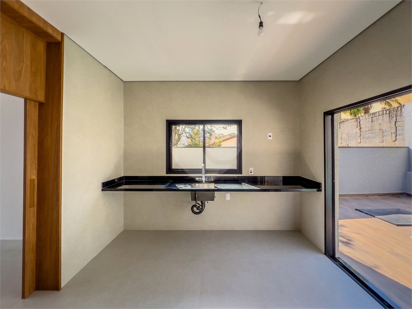 Casa à venda com 3 suítes em Jardim Paulista, Atibaia, SP