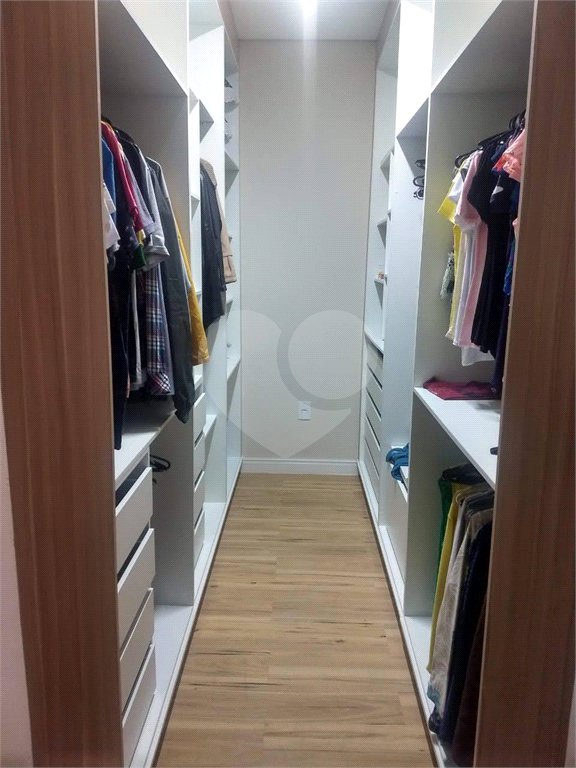 Casa à venda com 3 quartos, sendo 1 suíte, em Residencial Vila dos Eucaliptos, Salto, SP